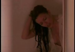 雌犬びしょ濡れに精液によって人工水タップ 女の子 の ため の エッチ な 動画